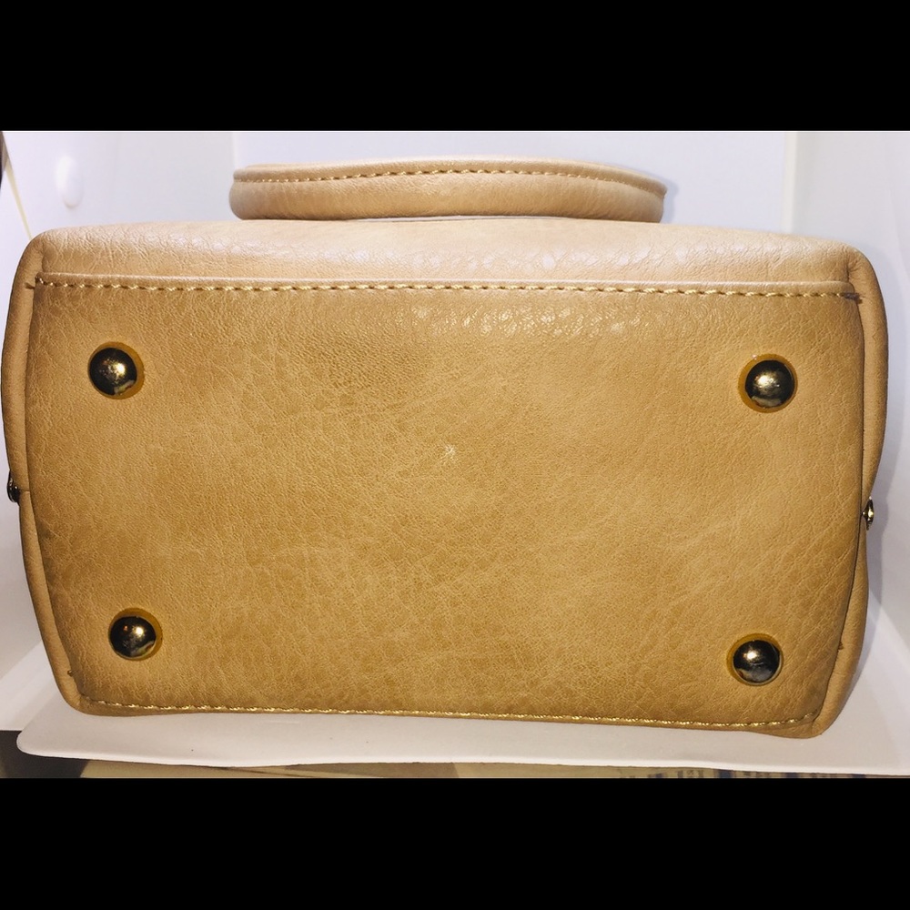 Purse - Picture 5 of 5